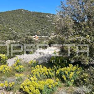 Lošinj, Ćunski - Građevinsko zemljište s pogledom na more, 630 m²