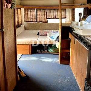 LOŠINJ, MALI LOŠINJ - Maslinik 400 metara od mora