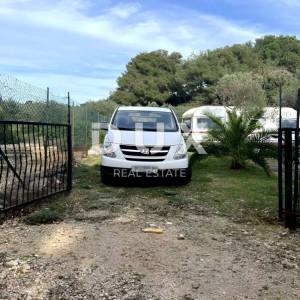 LOŠINJ, MALI LOŠINJ - Maslinik 400 metara od mora