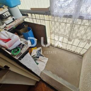LOVRAN - Apartman, pogled, 150 metara od centra i plaže!!