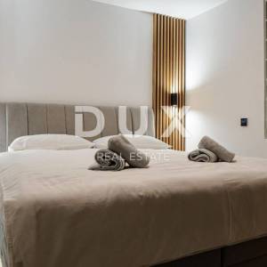LOVRAN, CENTAR - Ugostiteljski objekt sa uhodanim poslom i apartmanom