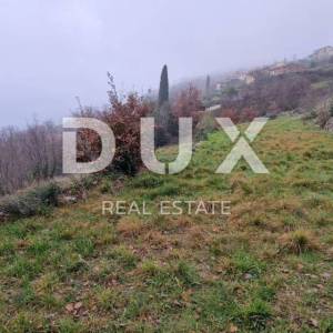 LOVRAN, LIGANJ - zemljište S GRAĐEVNOM DOZVOLOM!!!! 1038m2 s panoramskim pogledom na more za stambenu zgradu - stanove - apartm...