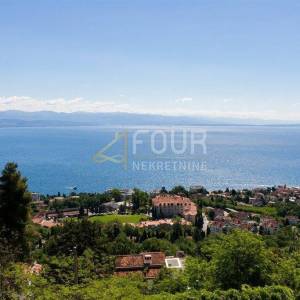 Lovran, Oprić, kuća s panoramskim pogledom