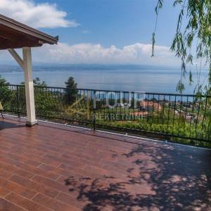 Lovran, Oprić, kuća s panoramskim pogledom