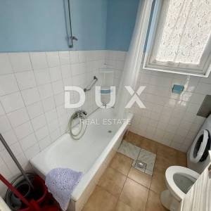 LOVRAN - Predivan studio apartman sa velikom terasom i pogledom na more!
