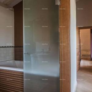 Luksuzna, istarska, kamena vila s bazenom u toskanskom stilu, Rovinj!