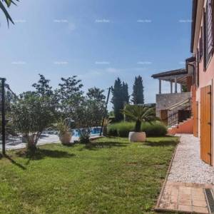 Luksuzna, istarska, kamena vila s bazenom u toskanskom stilu, Rovinj!