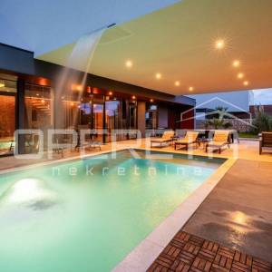 Luksuzna SMART HOME villa s pogledom na more i Infinity bazenom