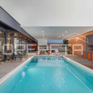 Luksuzna SMART HOME villa s pogledom na more i Infinity bazenom