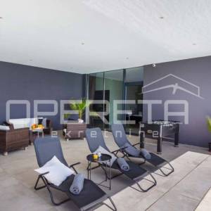 Luksuzna SMART HOME villa s Infinity bazenom 400m od mora