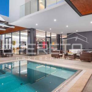 Luksuzna SMART HOME villa s Infinity bazenom 400m od mora