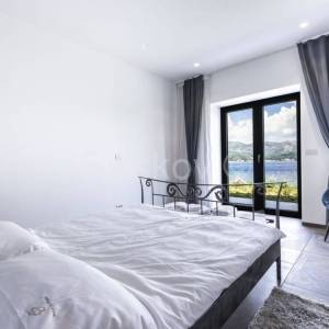 Luksuzna vila, prodaja, Dubrovnik, Koločep, vrt, bazen, parking