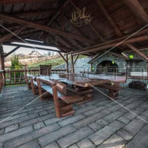 Luksuzna vila s bazenom, wellnesom i sjenicom u srcu Gorskog Kotara