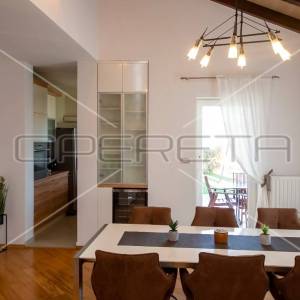 Luksuzna villa prvoklasne izgradnje, 283 m2, Dubrava kraj Šibenika