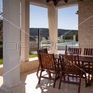 Luksuzna villa prvoklasne izgradnje, 283 m2, Dubrava kraj Šibenika