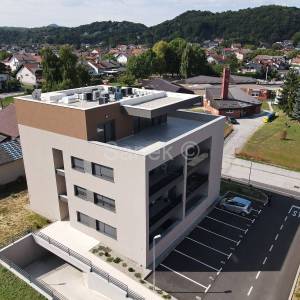 Luksuzni četverosobni penthouse- novogradnja