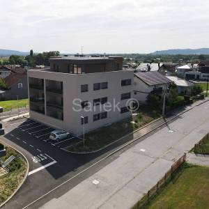 Luksuzni četverosobni penthouse- novogradnja