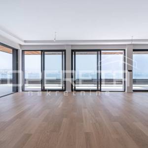 Luksuzni penthouse s privatnim bazenom i krovnom terasom – Opatija, panoramski p