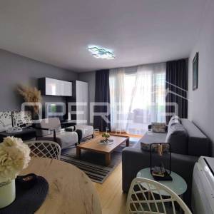 Luksuzni stan u 4* resortu, 2. red do mora, bazen 