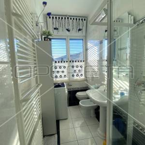 Luksuzni stan za najam, 90 m2, 2S, Opatija