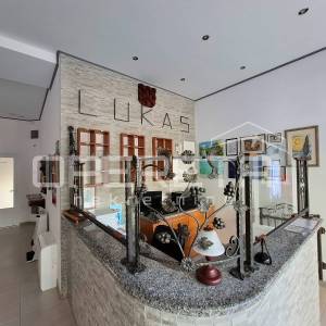 Makarska rivijera - hotel / vrhunska investicijska prilika!