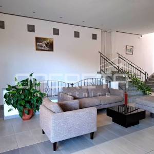 Makarska rivijera - hotel / vrhunska investicijska prilika!