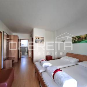 Makarska rivijera - hotel / vrhunska investicijska prilika!