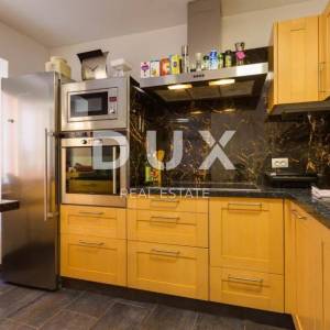 MALI LOŠINJ - atraktivna kuća blizu centra i mora