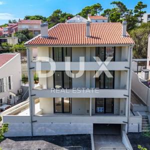 MALI LOŠINJ, CENTAR - Jedinstveni penthouse na 100m od mora!