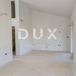 MALI LOŠINJ, CENTAR - Jedinstveni penthouse na 100m od mora!