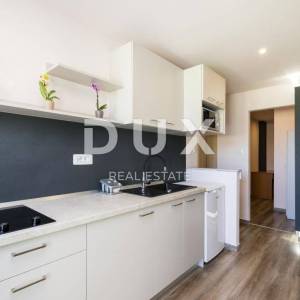 MALI LOŠINJ, CENTAR – Vila u Malom Lošinju, 200m od mora – Savršen pogled i uhodani posao