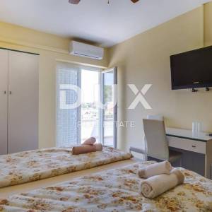MALI LOŠINJ, CENTAR – Vila u Malom Lošinju, 200m od mora – Savršen pogled i uhodani posao