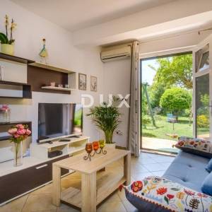 MALI LOŠINJ - Dva stana s vrtom, terasom na samo 130 metara od mora