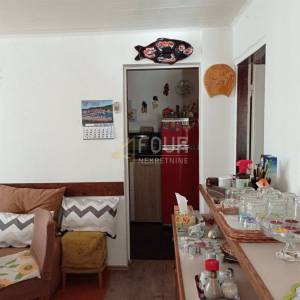Mali Lošinj, kuća 360m2, garaža, okućnica, blizina centra i mora
