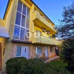 MALI LOŠINJ - KUĆA  na mirnom mjestu, rijetkost na tržištu