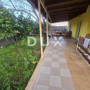 MALI LOŠINJ - KUĆA  na mirnom mjestu, rijetkost na tržištu