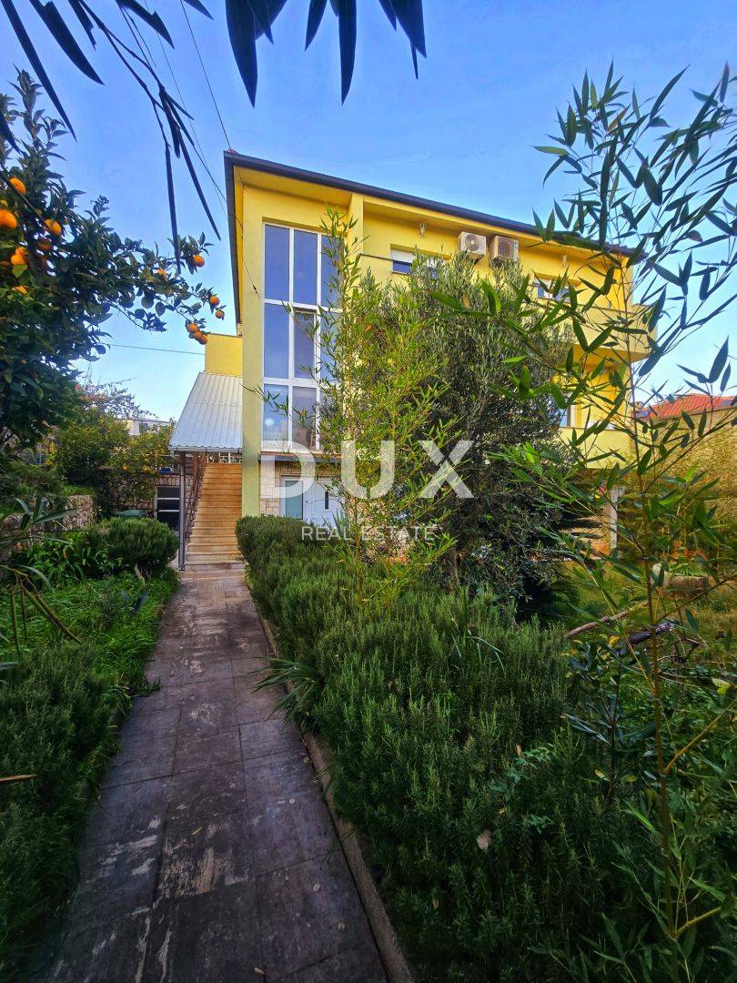 MALI LOŠINJ - KUĆA  na mirnom mjestu, rijetkost na tržištu