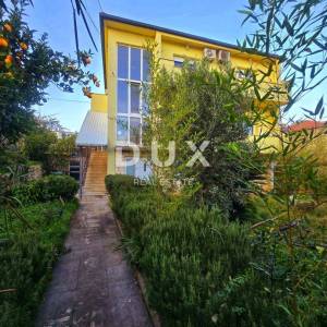 MALI LOŠINJ - KUĆA  na mirnom mjestu, rijetkost na tržištu