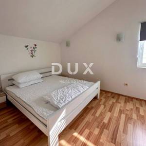 MALI LOŠINJ, OKOLICA - Apartmanska kuća u mirnom dijelu otoka