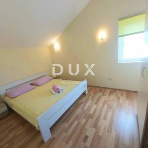 MALI LOŠINJ, OKOLICA - Apartmanska kuća u mirnom dijelu otoka