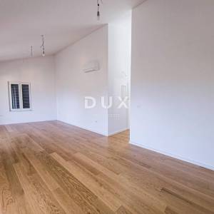 MALI LOŠINJ - Penthouse u centru na 100m od mora s garažom