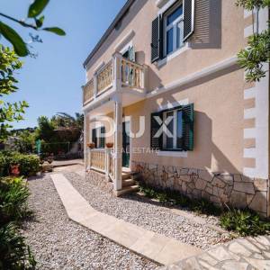 MALI LOŠINJ- Vila blizu mora s vlastitim vezom za brodice