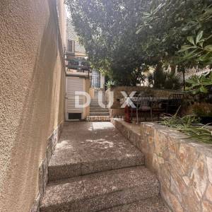 MALI LOŠINJ- Vila blizu mora s vlastitim vezom za brodice