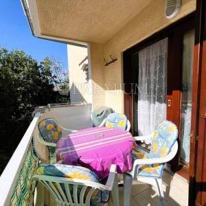 Malinska, apartman, 1. kat, 300 m od mora