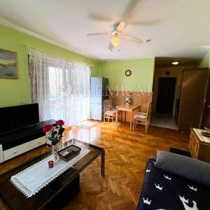 Malinska, apartman, 1. kat, 300 m od mora