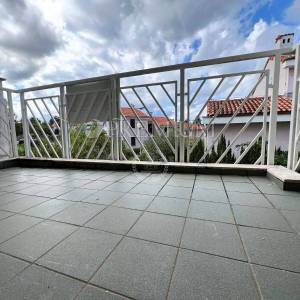 Malinska, apartman, 45 m2, 140 m od plaže!  