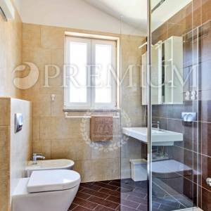 Malinska, apartman s dvije terase i pogledom na more!