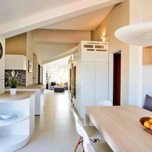 Malinska, apartman s dvije terase i pogledom na more!