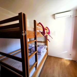 Malinska, apartman s pogledom na more, 46,30m2