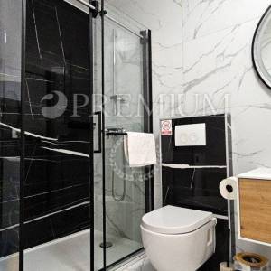 Malinska, apartman s pogledom na more i bazenom! Novogradnja